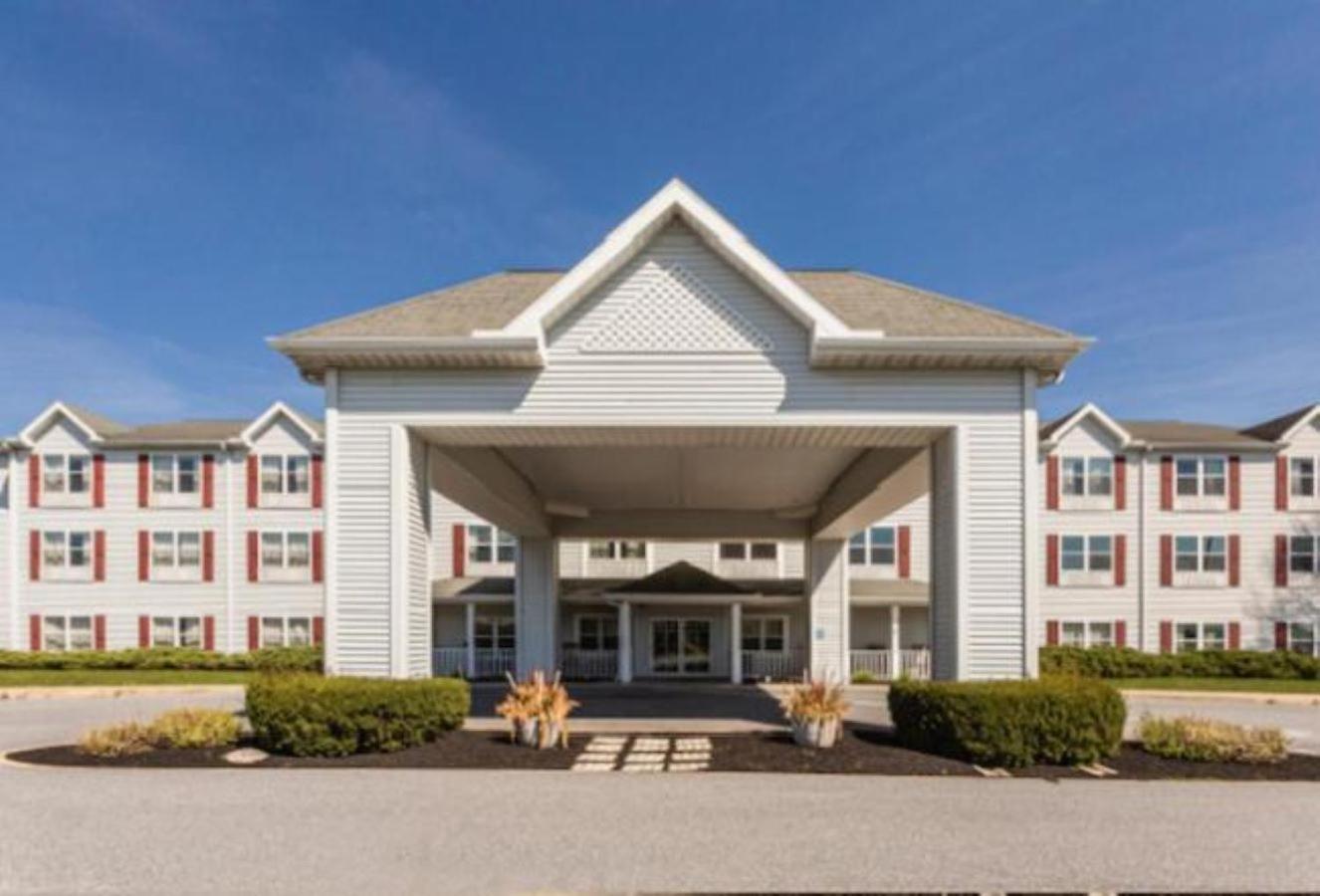 Lancaster Inn&Suites Manheim Exterior foto